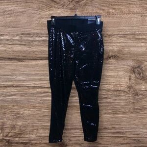 NWT Torrid 1 black sequin leggings. Stretch